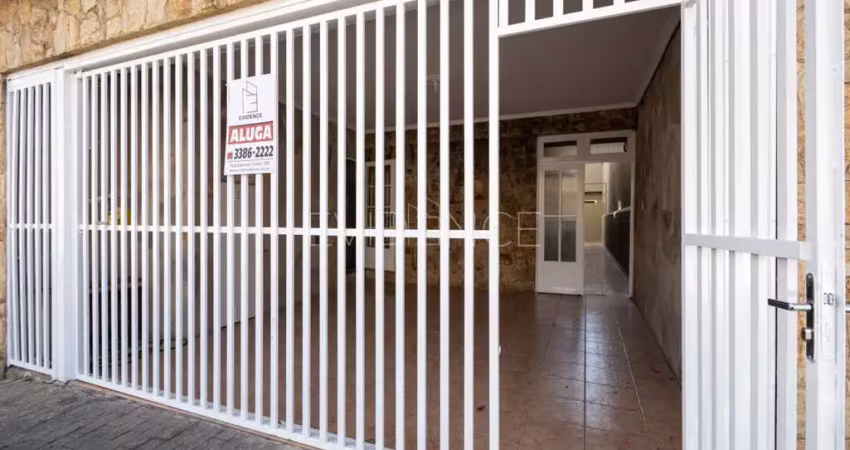 Casa com 3 quartos para alugar na Rua Antônio Camardo, 361, Tatuapé, São Paulo