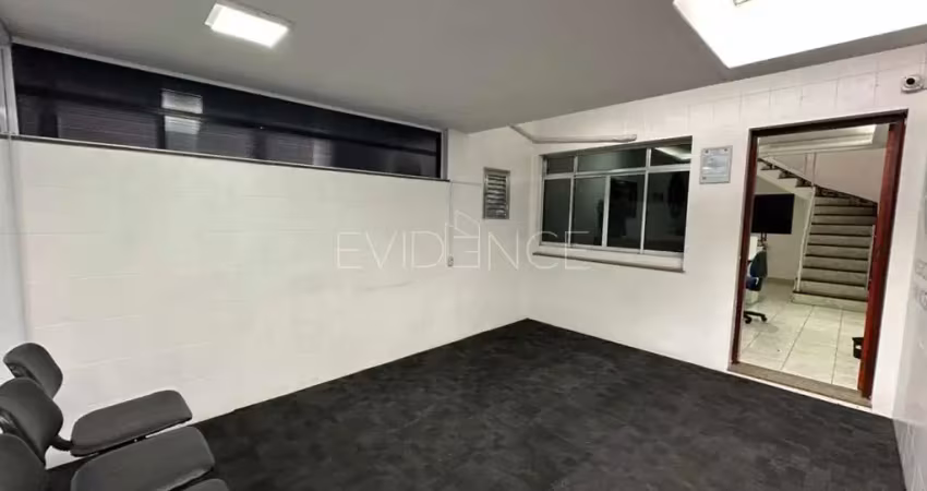 Casa comercial com 4 salas para alugar na Rua Francisca de Paula, 154, Vila Carrão, São Paulo