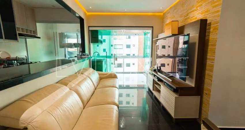 Apartamento com  85 m²  3 quartos (porteira fechada)