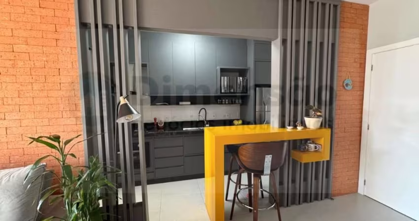 Lindo e aconchegante apartamento em um home club no Itacorubi