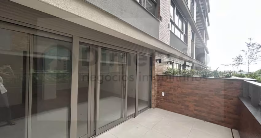 Apartamento de 1 dormitório com vaga de garagem no Estreito