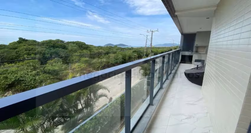 3 suites a 50 metros da Praia do Campeche
