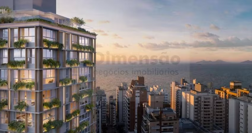 Luxuoso Apartamento 4 Suítes no Centro de Floripa