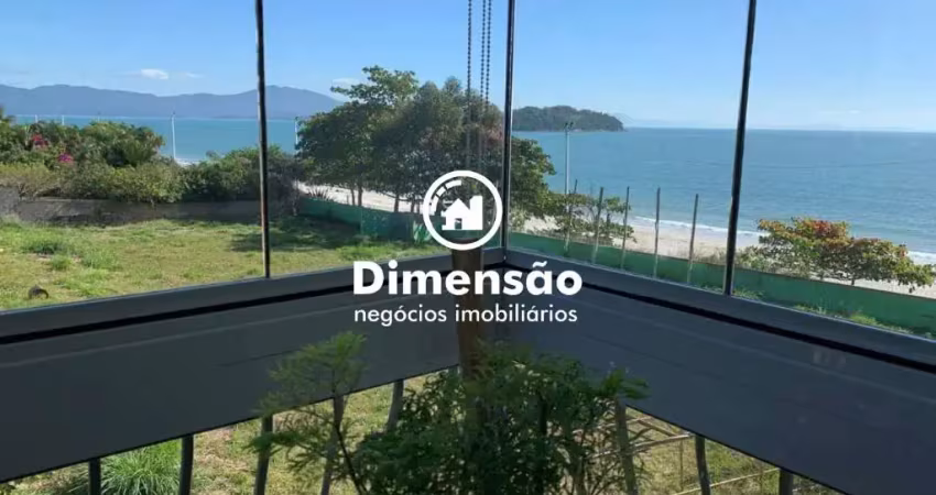 Lindo apartamento 2 dormitórios com pé na areia e vista mar em canasvieiras
