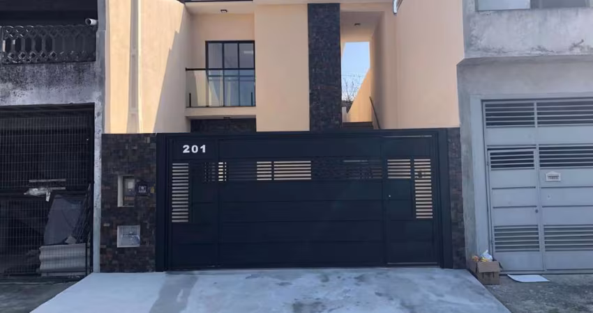 Casa com 4 dormitorios em Cesar de Souza