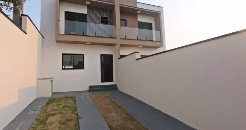 Casa com piscina em Mogi das Cruzes