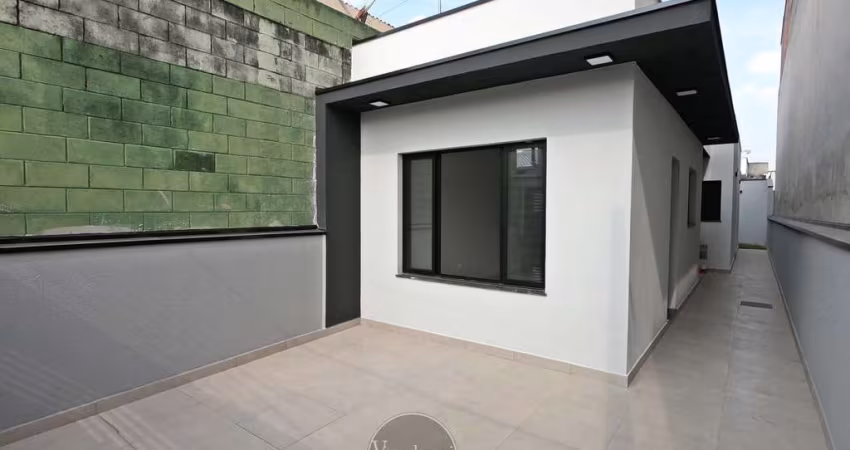 Casa nova com 2 dorm em Mogi das Cruzes
