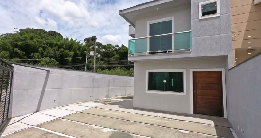 Casa com 3 dormitorios e quintal grande em Mogi das Cruzes
