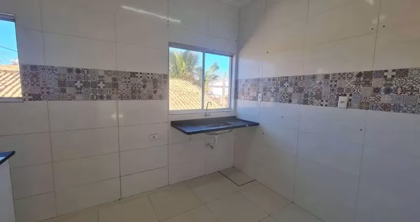 Casa com 2 quartos para alugar no Jardim Melvi, Praia Grande 