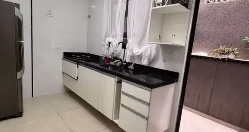Sobrado de condomínio com 2 quartos à venda, maracanã - praia grande