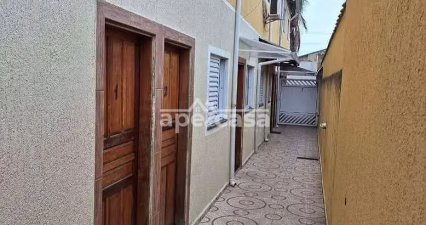 Casa em condomínio fechado com 2 quartos para alugar na Vila Mirim, Praia Grande 