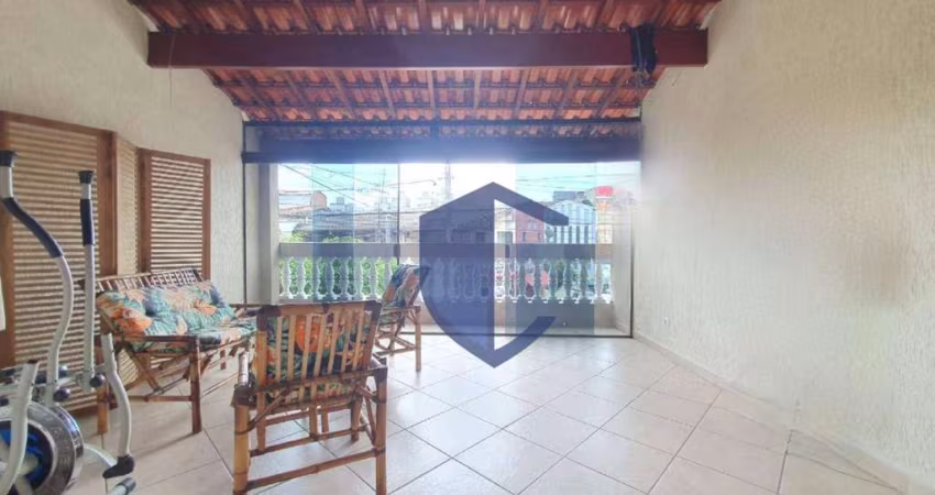 Casa com 3 quartos à venda, 234 m² - Jardim Veloso - Osasco/SP