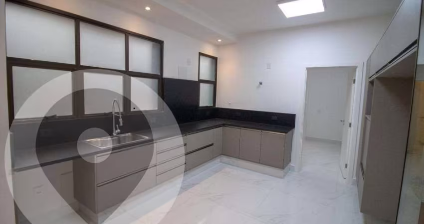 Apartamento com 4 quartos para alugar na Rua Maria Monteiro, 647, Cambuí, Campinas