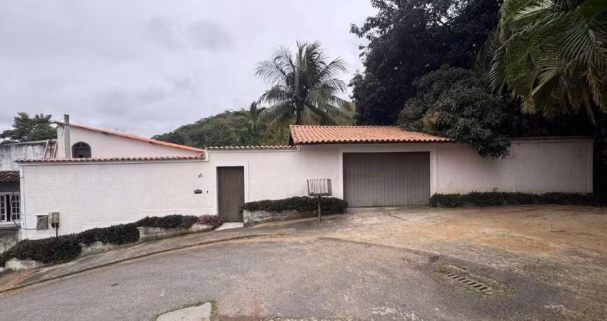 Casa para Venda em Rio de Janeiro, Guaratiba, 3 dormitórios, 1 suíte, 4 banheiros, 2 vagas