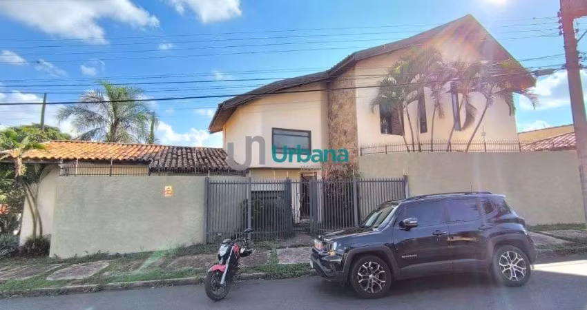 Sobrado á venda de Esquina.