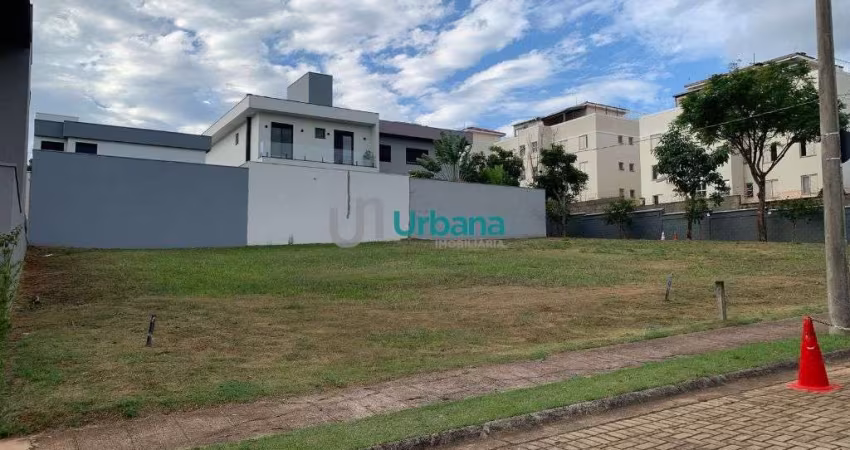 Terreno à venda no Condomínio Aquarela, São Carlos 