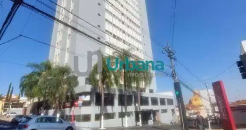 Apartamento com 3 quartos para alugar no Centro, São Carlos 