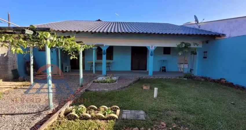 Casa para temporada em itapoá, balneário brasília, 2 dormitórios, 1 suíte, 2 banheiros