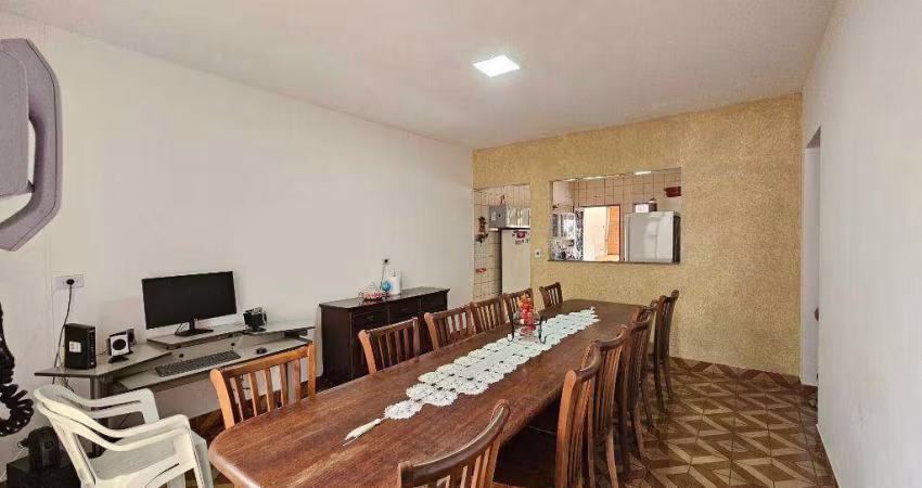 Casa com 4 dormitórios à venda, 206 m² por R$ 490.000 - Vila Mathiesen - Americana/SP