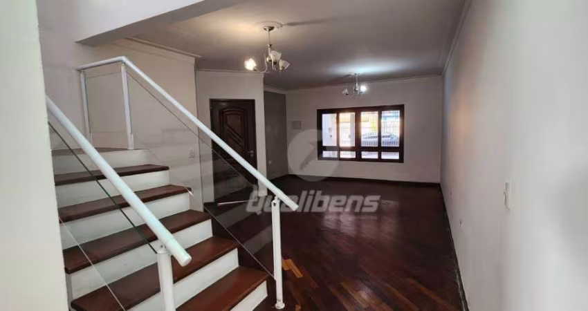 Sobrado com 3 dormitórios à venda, 220 m² por R$ 680.000,00 - Jardim Haydee - Mauá/SP