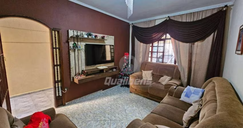 Sobrado com 4 dormitórios à venda, 201 m² por R$ 450.000,00 - Vila Nova Mauá - Mauá/SP