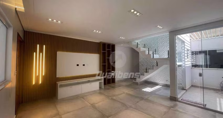 Sobrado com 3 dormitórios à venda, 250 m² por R$ 700.000,00 - Jardim São Francisco - São Paulo/SP