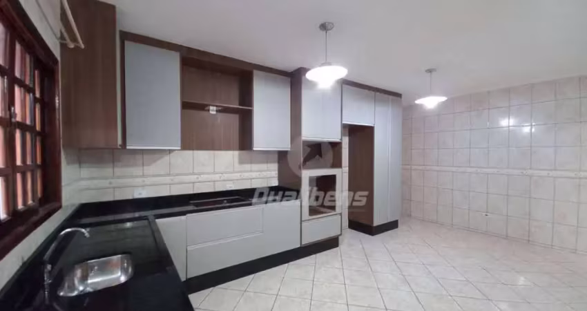 Sobrado com 3 dormitórios para alugar, 140 m² por r$ 2.700,00/mês - jardim primavera - mauá/sp