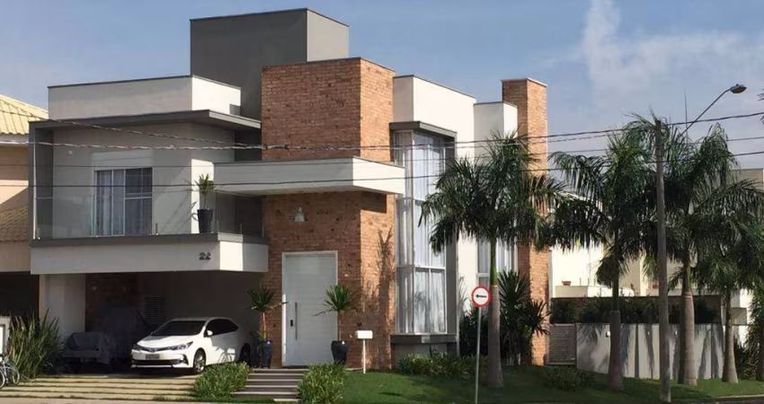 Sobrado de Esquina em Condomínio