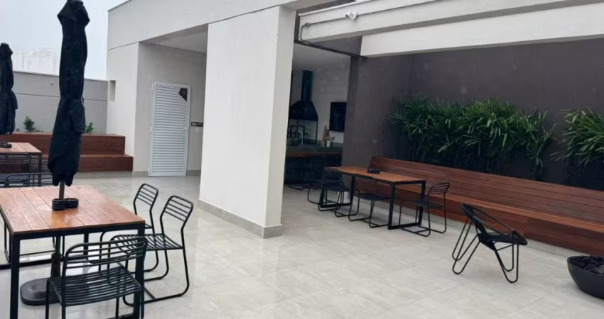 Apto pronto para morar, de 54m², 2 dormts, varanda e vaga na Mooca/Sp