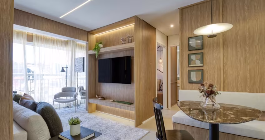 Apto de 53m² com 2 dormitorios, varanda no Tatuapé ( Px ao metrô)