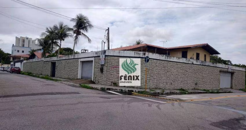Casa com ótimo terreno para área comercial, residencial ou edificação, 1425,33 m² por R$ 2.800.000 - Luciano Cavalcante - Fortaleza/CE