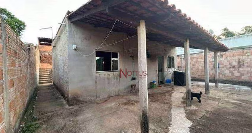 Casa com 2 dormitórios à venda, 80 m² por R$ 200.000,00 - Jardim das Mangabeiras - Mateus Leme/MG