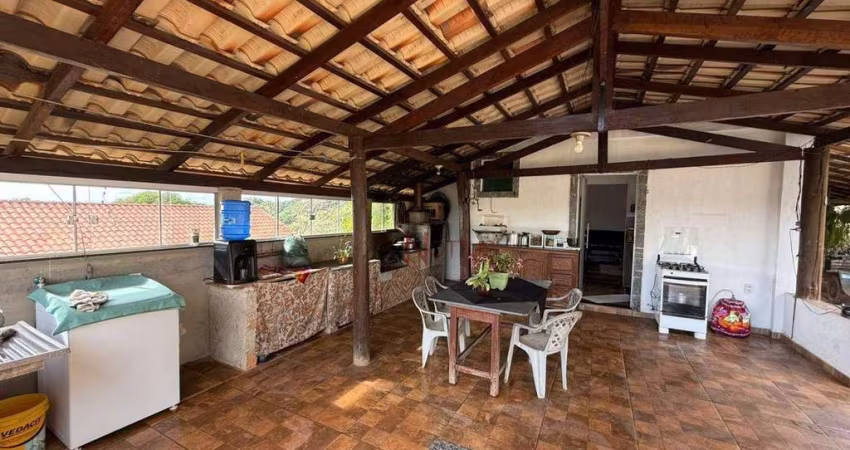 Terreno à venda, 3372 m² por R$ 300.000 - Fazendinha Olhos Dagua - Mateus Leme/MG