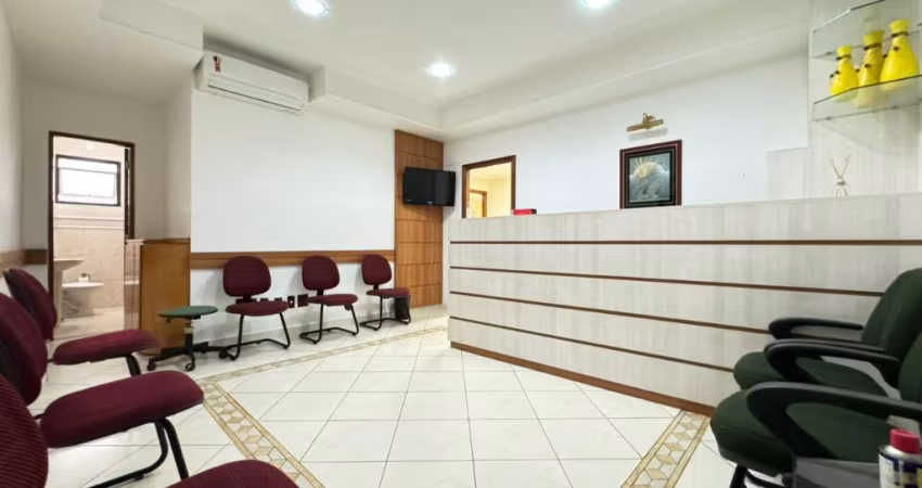Conjunto comercial no Boqueirão
