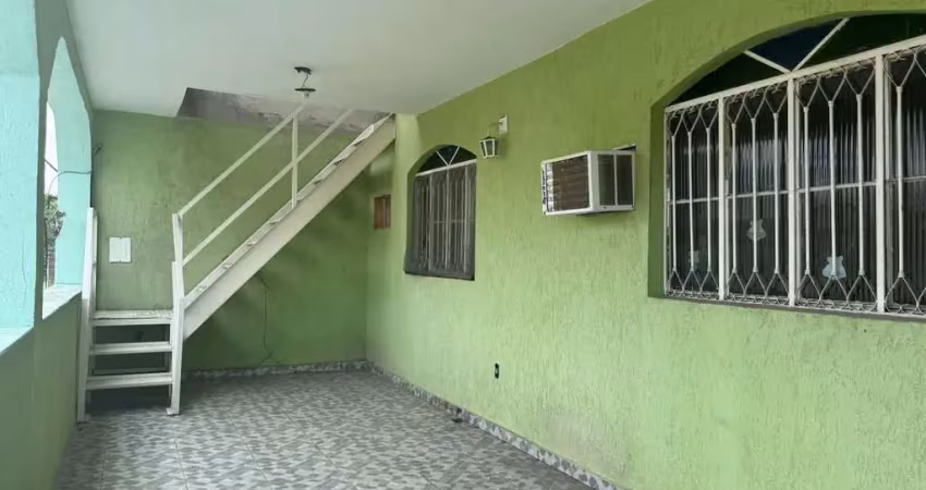 Casa para venda em rio de janeiro, campo grande, 3 dormitórios, 1 suíte, 4 banheiros, 3 vagas
