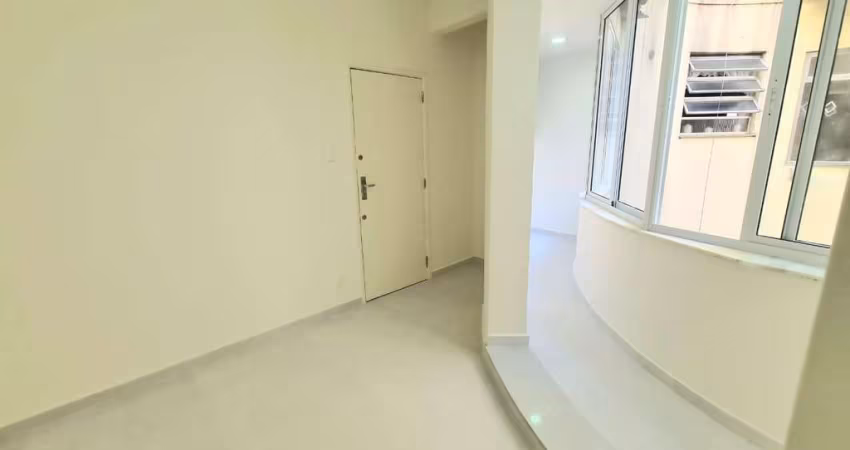 Apartamento para Venda em Rio de Janeiro, Catete, 1 dormitório, 1 banheiro
