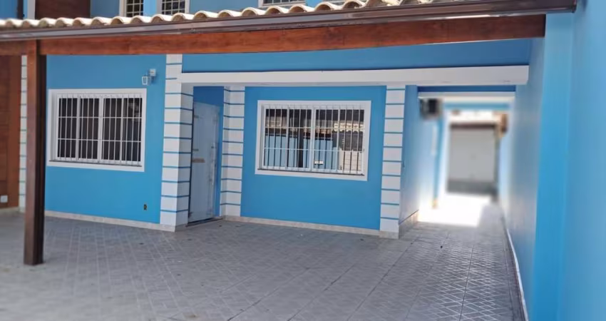 Casa para Venda em Rio de Janeiro, Campo Grande, 5 dormitórios, 1 suíte, 3 banheiros, 3 vagas