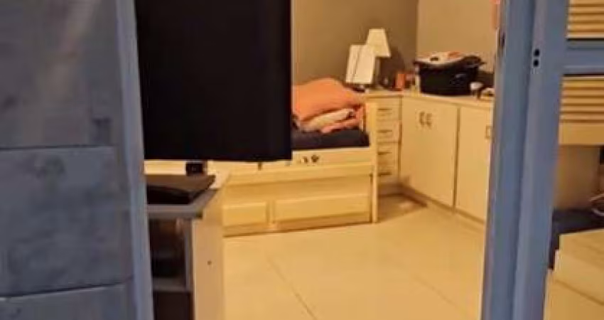 Apartamento para Venda em Rio de Janeiro, Copacabana, 2 dormitórios, 1 banheiro