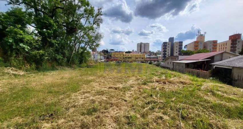 Terreno à venda com 1900m² no bairro Santa Cândida - CURITIBA / PR