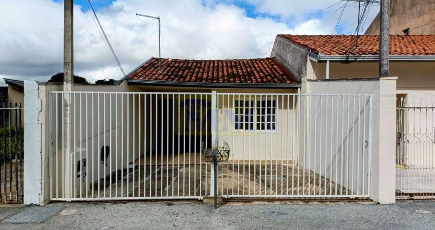 Oportunidade Imperdível no Pineville! Casa em alvenaria com 4 Dormitórios em Reg