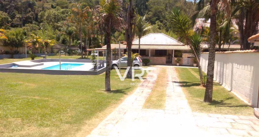 Casa com 4 dormitórios à venda, 190 m² por R$ 980.000,00 - Prata - Teresópolis/RJ