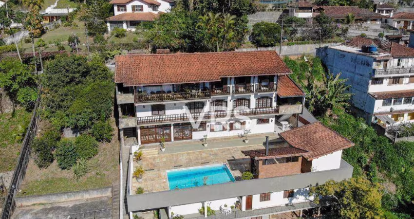 Casa com 6 dormitórios à venda, 700 m² por R$ 1.690.000,00 - Tijuca - Teresópolis/RJ