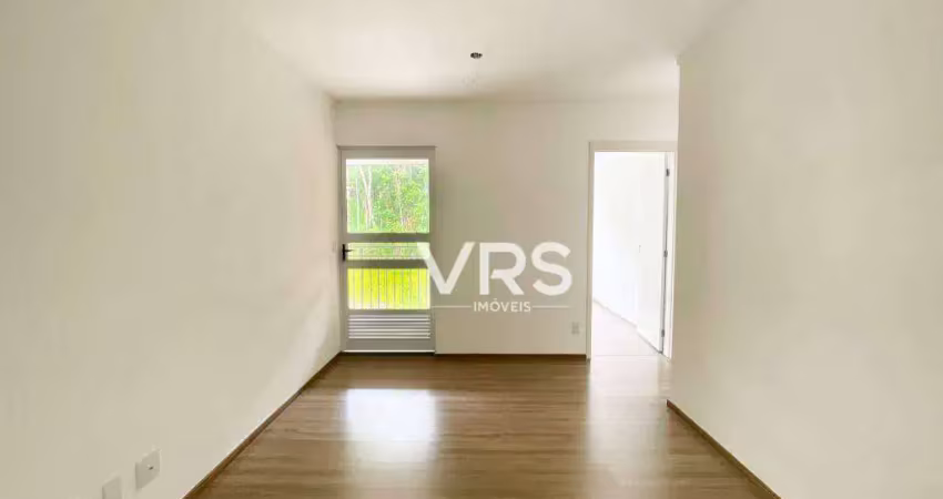 Apartamento com 2 dormitórios, elevador e estacionamento à venda, 50 m² por r$ 250.000 - pimenteiras - teresópolis/rj