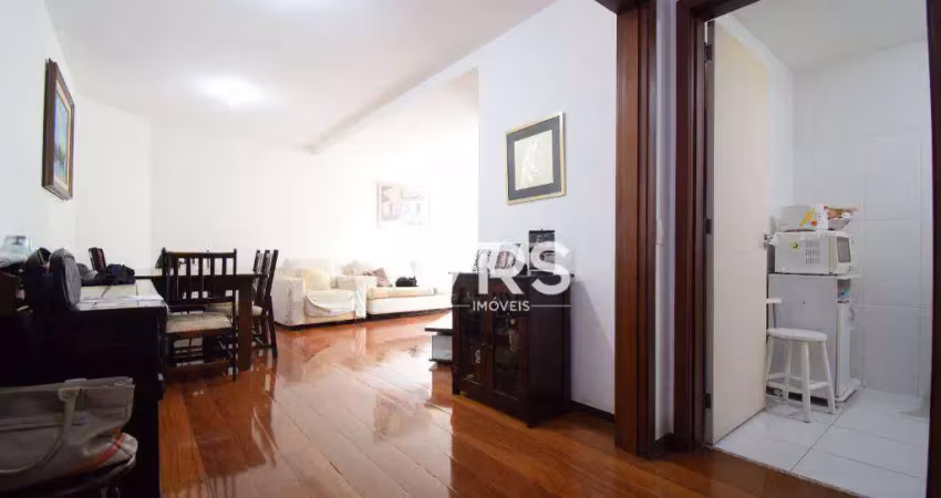 Apartamento com 3 dormitórios sendo 1 suíte + dependência à venda, 142 m² por R$ 850.000 - Agriões - Teresópolis/RJ