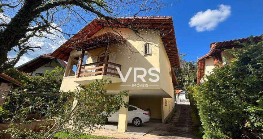 Casa com 6 dormitórios à venda, 277 m² por R$ 1.100.000,00 - Parque do Imbui - Teresópolis/RJ