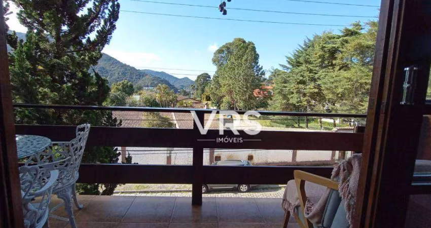 Casa com 4 dormitórios à venda, 197 m² por R$ 630.000,00 - Granja Guarani - Teresópolis/RJ