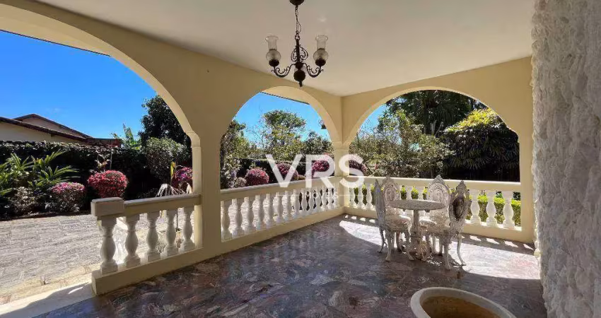 Casa com 6 dormitórios à venda, 503 m² por R$ 3.500.000,00 - Parque São Luiz - Teresópolis/RJ