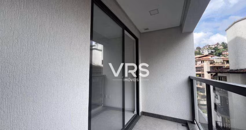 Apartamento com 2 dormitórios à venda, 70 m² por R$ 600.000,00 - Várzea - Teresópolis/RJ