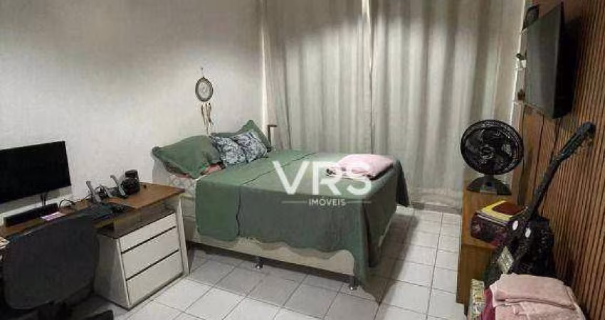 Apartamento com 1 dormitório à venda, 18 m² por R$ 149.000,00 - Várzea - Teresópolis/RJ