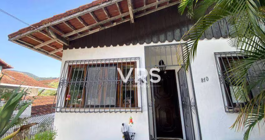 Casa à venda, 180 m² por R$ 1.100.000,00 - Carlos Guinle - Teresópolis/RJ